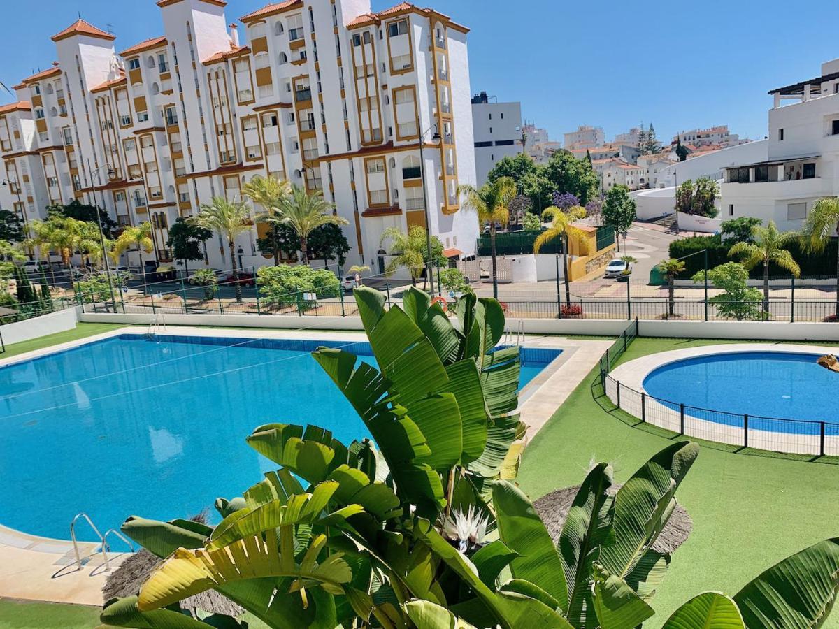 Penthouse Mit Private Dachterrasse Und Blick Auf Das Meer, Berge ,Hafen Estepona Zewnętrze zdjęcie