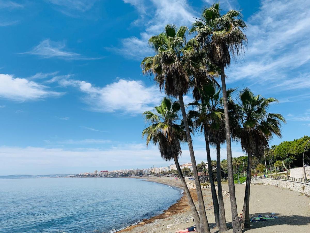 Penthouse Mit Private Dachterrasse Und Blick Auf Das Meer, Berge ,Hafen Estepona Zewnętrze zdjęcie