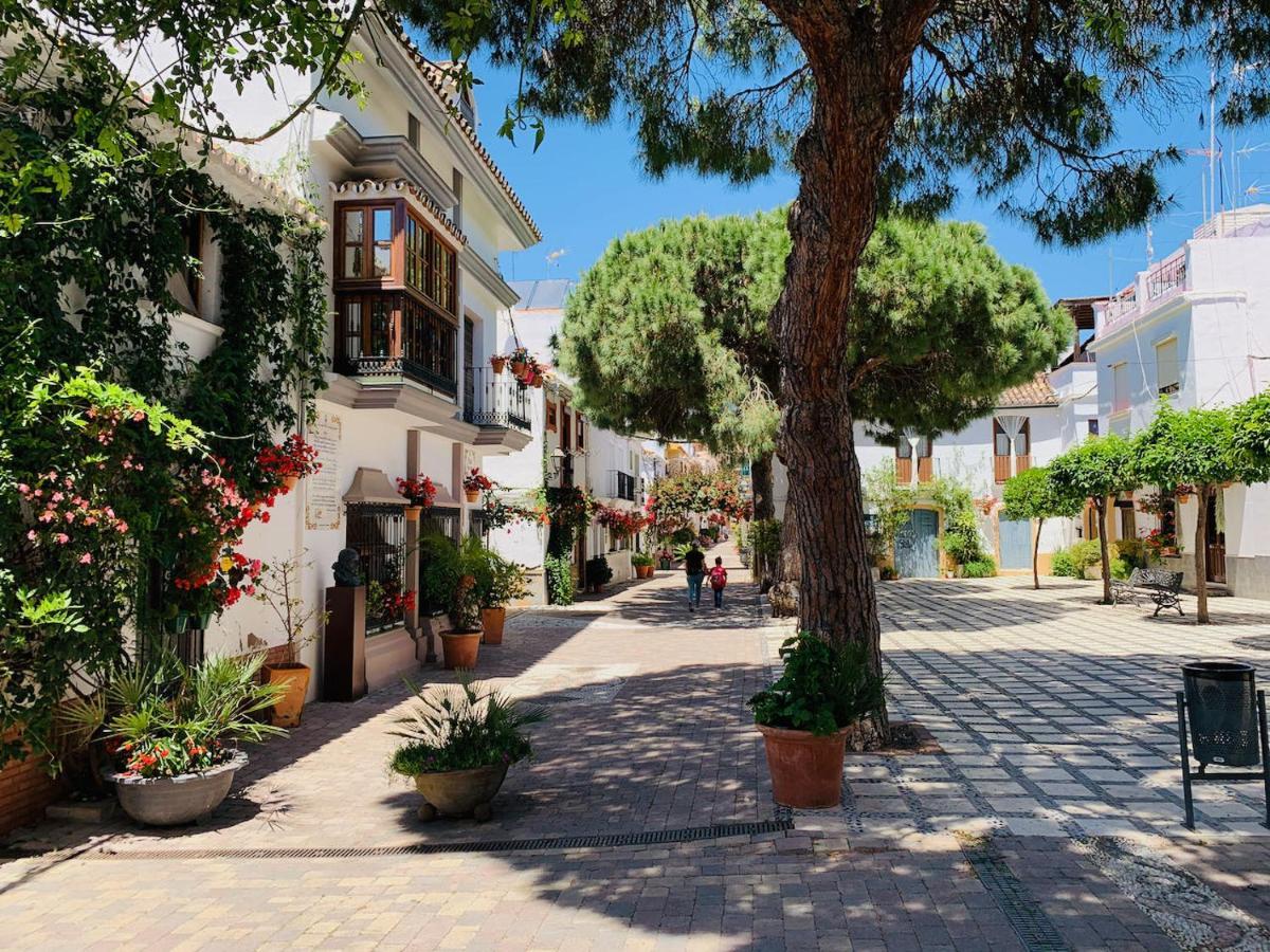 Penthouse Mit Private Dachterrasse Und Blick Auf Das Meer, Berge ,Hafen Estepona Zewnętrze zdjęcie